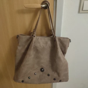 Väska ny - Ny väska