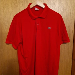 Lacoste - Lacoste pike använt men fint skick  