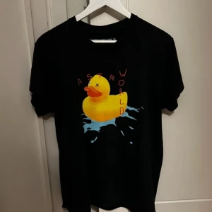 Travis scott T-shirt  - Travis scott T-shirt från hans turné i Europa 2019. Inget kvitto 