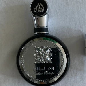 Lattafa fakhar black - Lattafa fakhar black