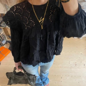 Topp!!! - Bilderna är lånade från förra ägaren!! Men är i desamma skick då ja använt den en gång!!❤️