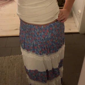 Långkjol - Super fin Långkjol köpt utomlands❤️ säljer då jag inte använder den !!