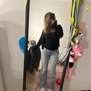 Jeans från märket Express - Superfina low waist jeans💕 sånger då de inte kommer till användning. Storlek 36. 