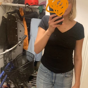 Ralph lauren topp - Supersnygg v-ringad topp från Ralph lauren! Storlek S. Bra skick! 