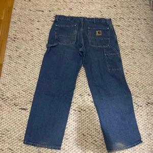 Carhartt Carpenter jeans - Rediga knegarbrallor från carhartt🤘 Bra skick. Baggy / Oversize fit