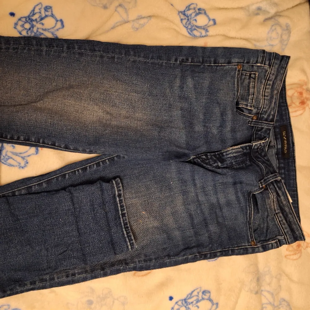 Super snygga jeans från cult of individuality.Ny pris över 2000.. Jeans & Byxor.