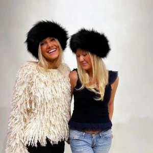 Päls - Helt oanvänd säljes pga att den inte har kommit till användning. 