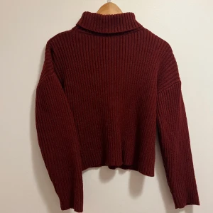 Vinter tröja  - Använd några gånger, bra som nytt.