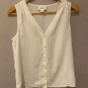 MONKI topp - Super fin topp från MONKI!! Aldrig använd!! ❤️