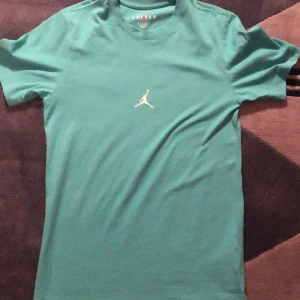 Jordan  - Storlek Xs Cool 