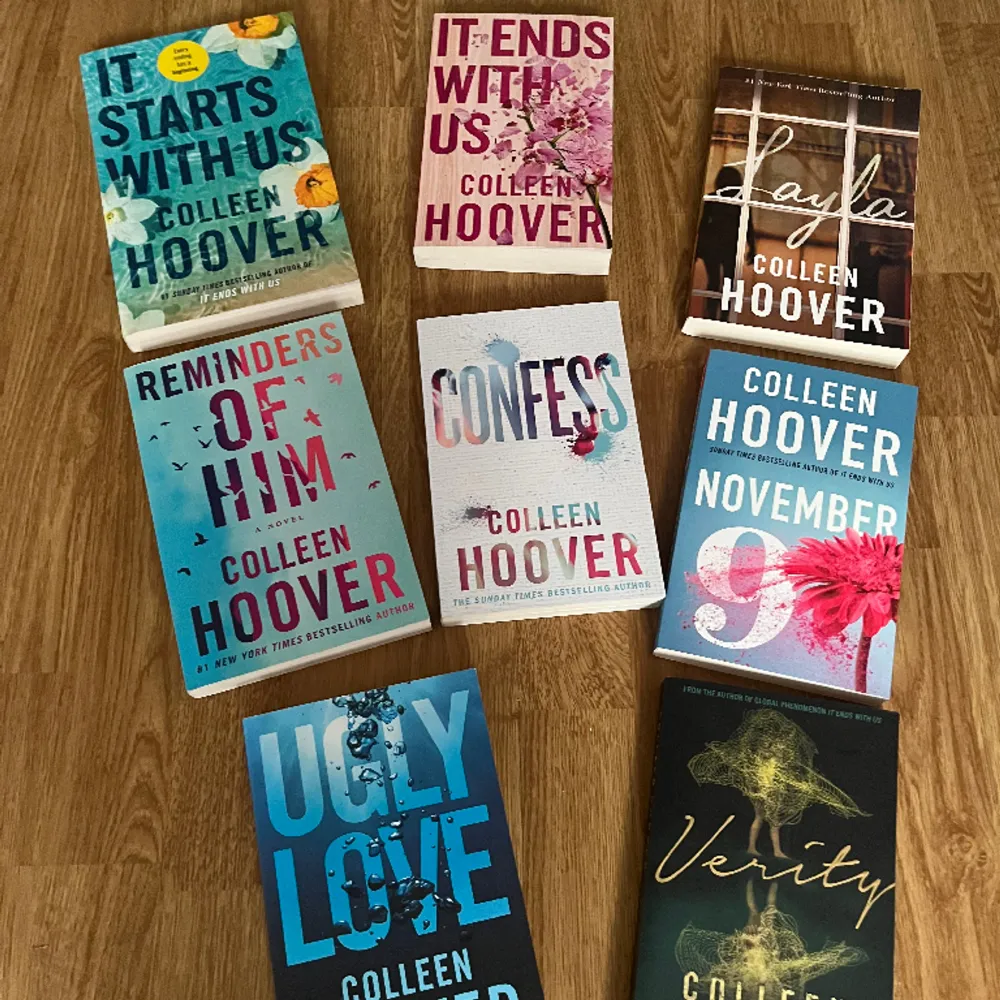 8 st böcker av Colleen Hoover. Alla är köpta nya och är på engelska. 50kr st eller 350kr för alla.. Övrigt.