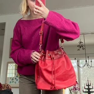 Röd väska - Använt skick!