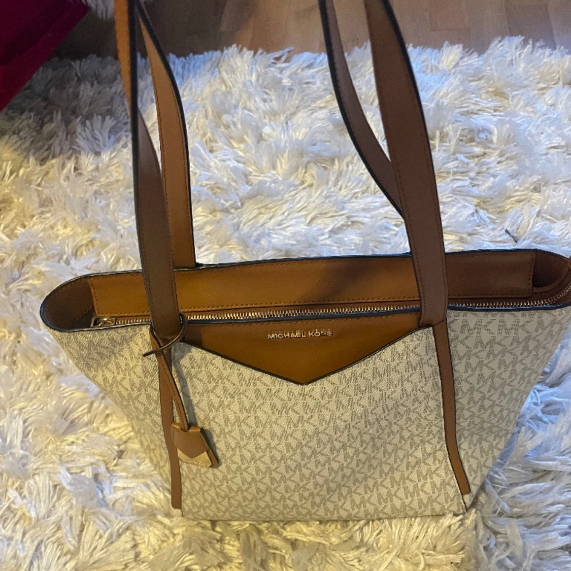 Väska Michael Kors  - 91