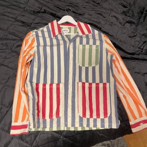 Overshirt/skjorta - Från weekday båda för 200kr en för 129kr 