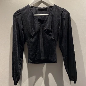 Festlig topp  - XS använt 1 gång super fin