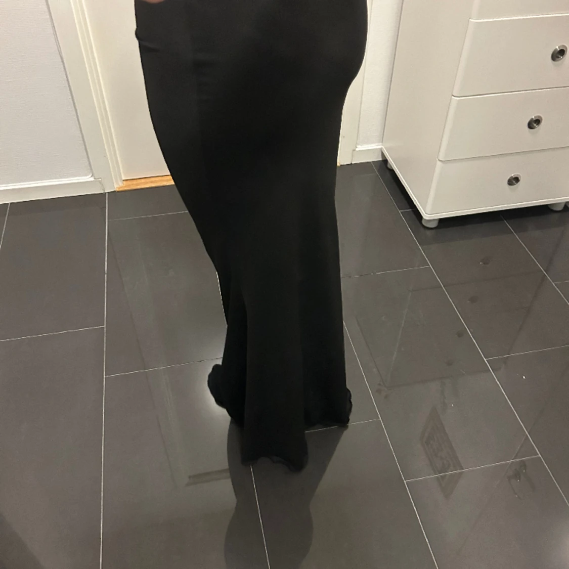 Svart långkjol - 90