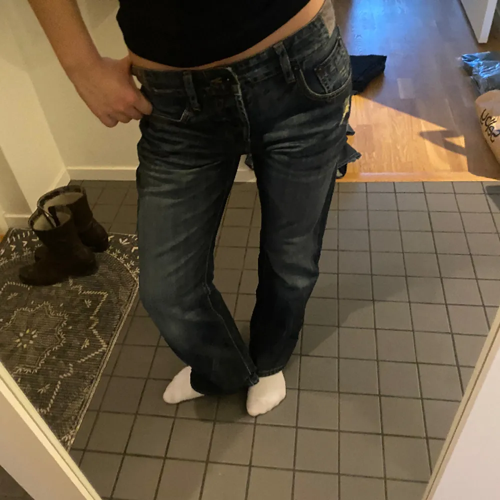 Asfeta jeans med coola fickor!. Jeans & Byxor.