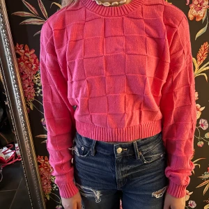 Hollister stickad  - Hollister stickad som ny Xs  Köparen står för frakt