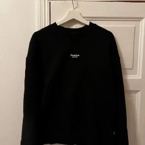 Jack & Jones sweatshirt - Sitter bra och använd en gång