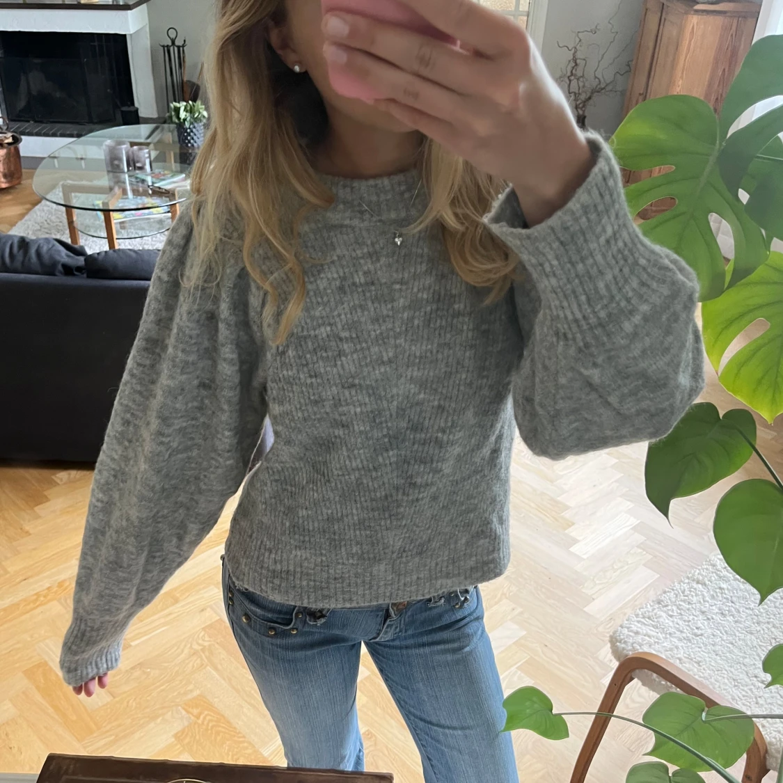 Grå stickad tröja från ICHI - 90