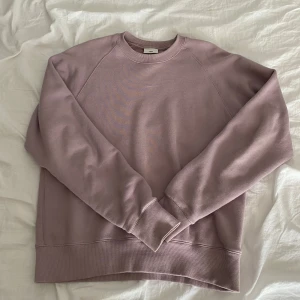 Crewneck - Snygg Crewneck i mycket bra skick