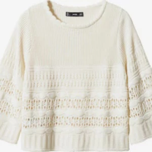 Mango tröja - Säljer nu denna super snygga trekvartsärmade tröjan från mango!🩷