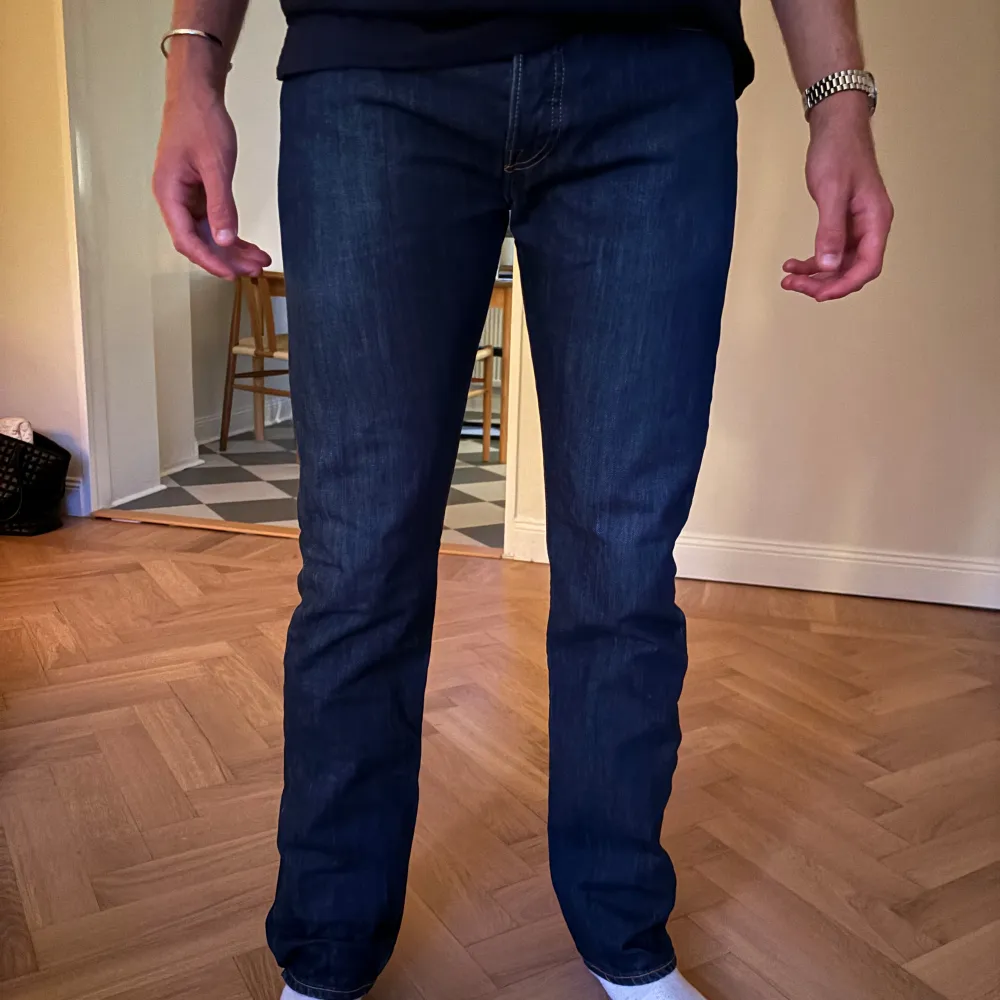 Levi’s 501 herrjeans  Bra skick W 30 L 34 Små i storleken . Jeans & Byxor.