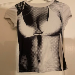 Vit svart t shirt🤍 - Bra skick