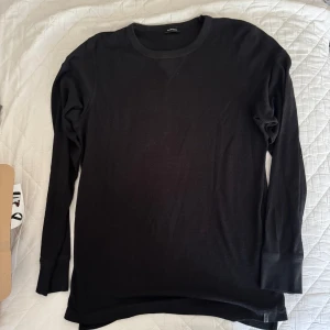 Diesel tröja  - Disel tröja lite tightare i pass form