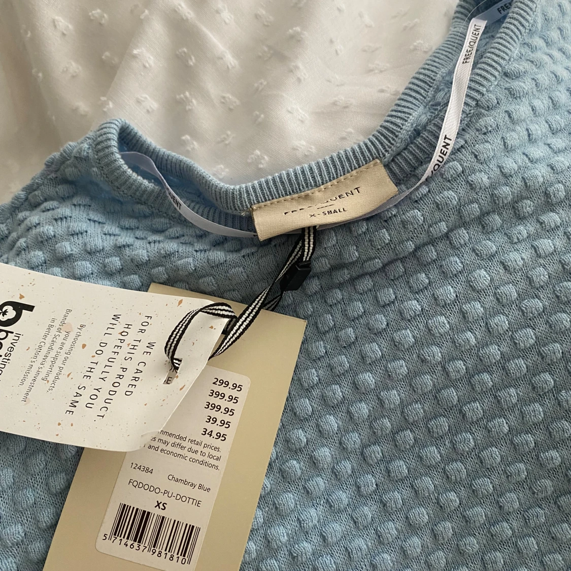 ljus blå tröja! - 90