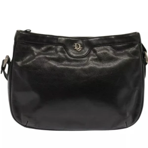 Christian Dior axelväska - Material: läder Tillbehör: inga