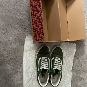 Vans skor - Vans skor i storlek 40, 9/10 skick, inga defekter. Använda ett fåtal gånger.