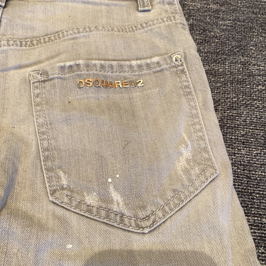DSQUARED2 14Y Jeans gråa - 92