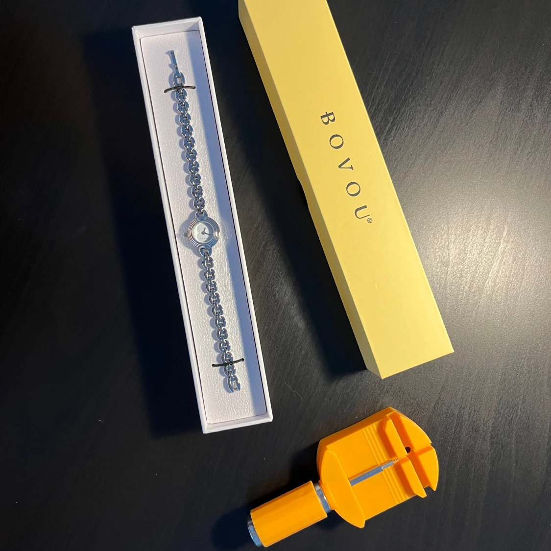 Bovou Klocka/Armbandsur