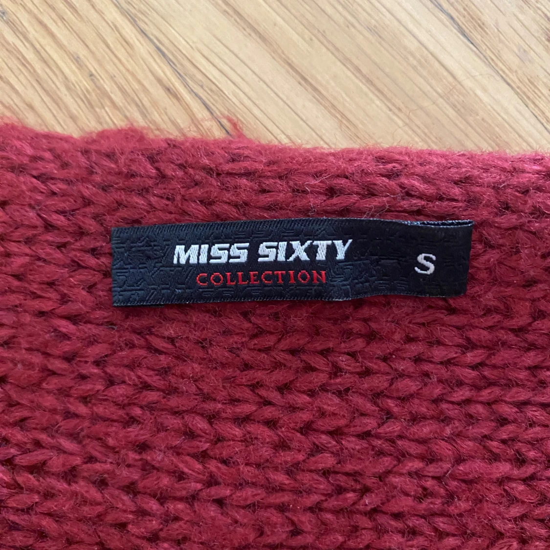 Miss sixty tröja med revor  - 92