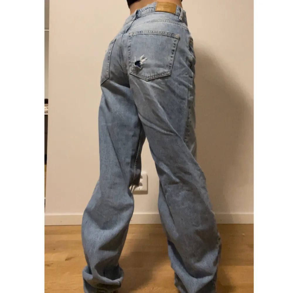 Jeans från Ginatricots premium denim. Storlek 34 Kontakta vid frågor 🎀. Jeans & Byxor.