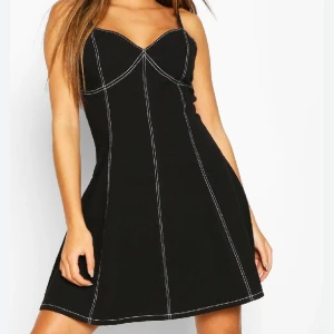 Jeansklänning - Jeansklänning från boohoo