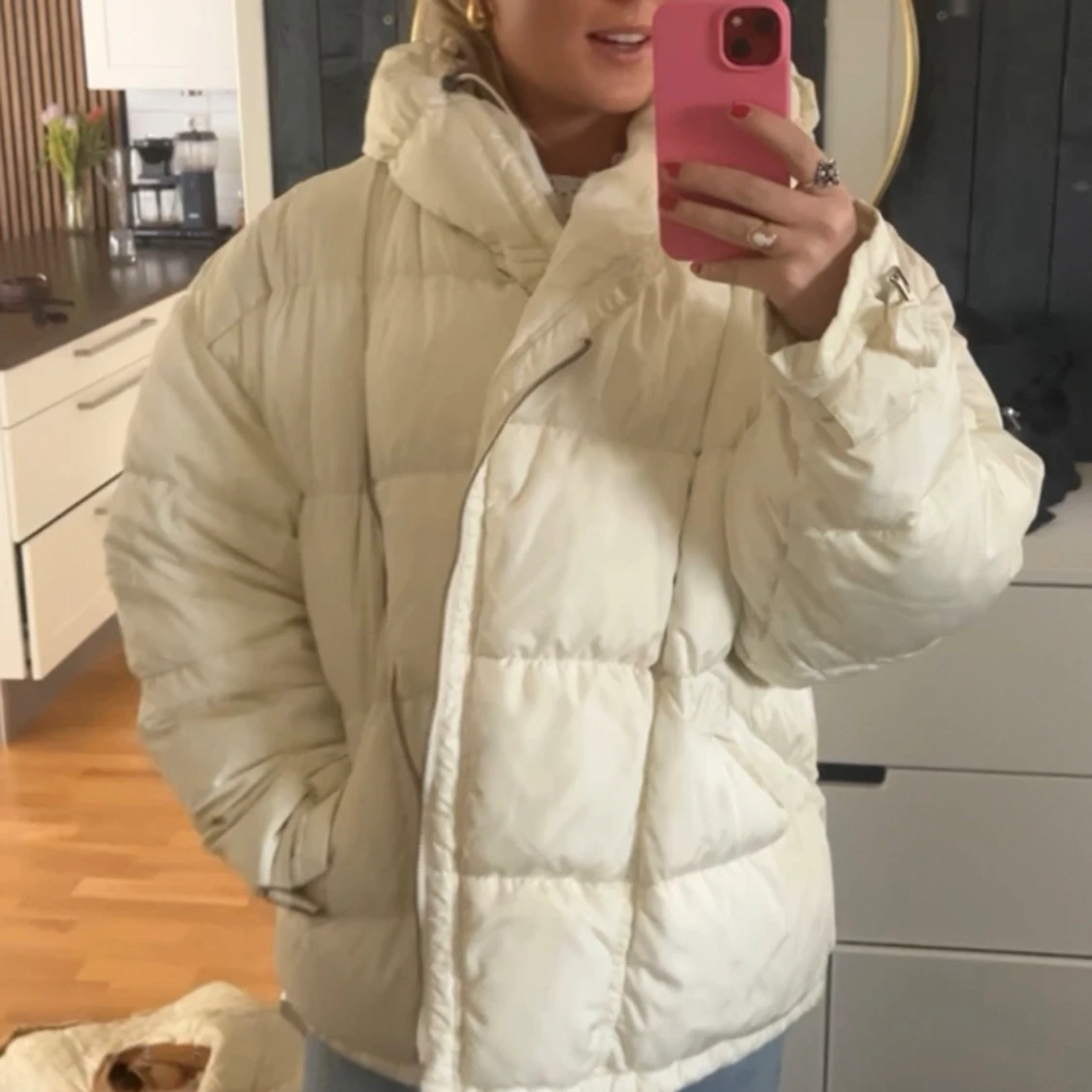 Vit pufferjacka  - 90