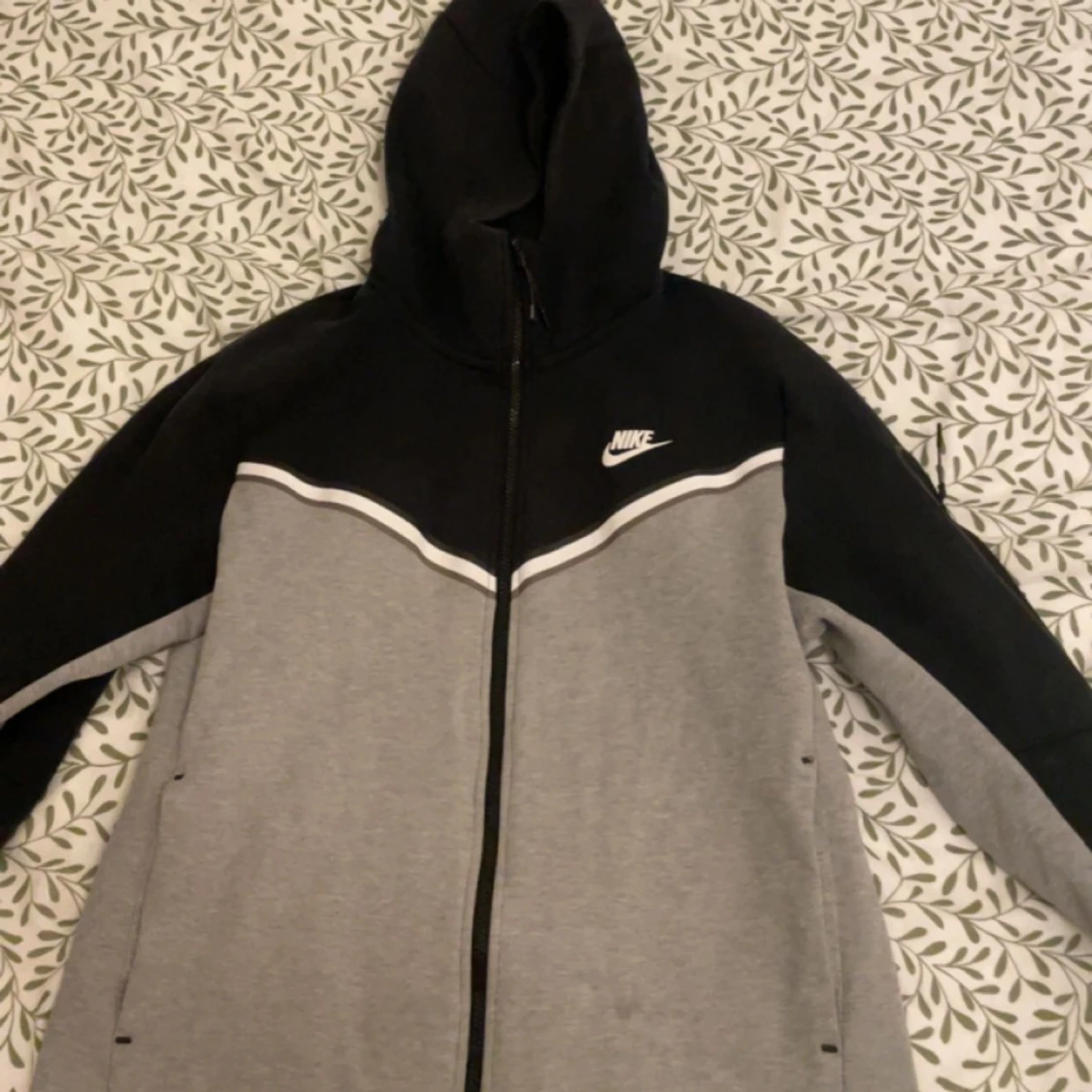 Nike tech fleece