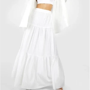 Långkjol  - Snygg långkjol från boohoo💖