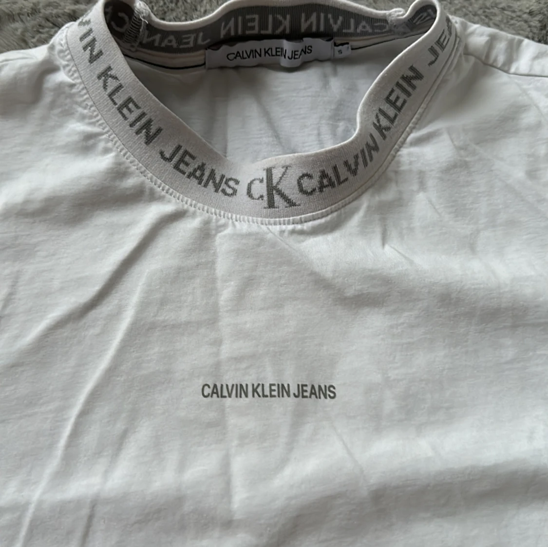 Calvin klein t shirt  - 90