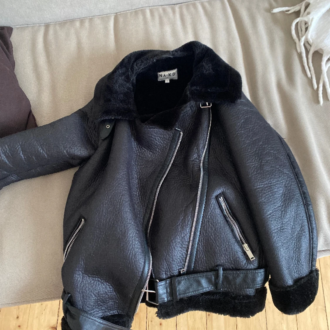 Pilotjacka NAKD - 90