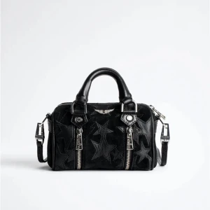 ZADIG NANO VÄSKA STJÄRNOR - Svart Zadig nano bag i mocka med stjärnor. Väldigt sparsamt använd! ❤️🌟❤️🌟❤️