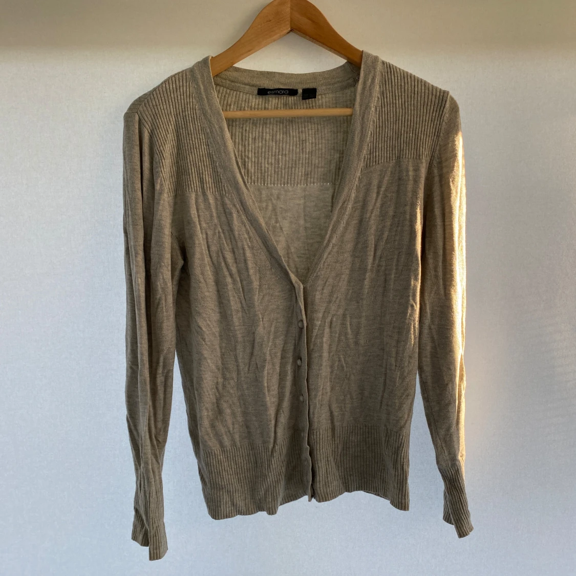 Grå kofta från Esmara