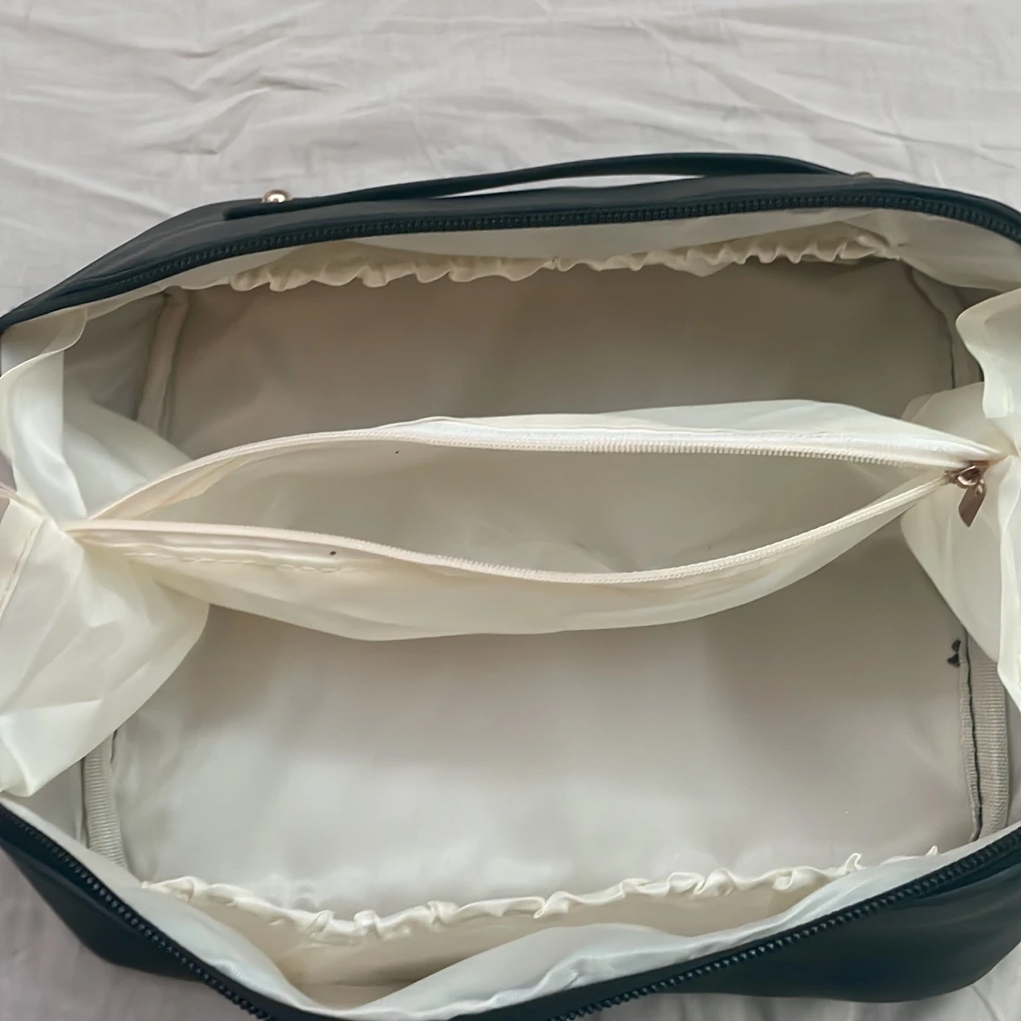 Svart necessär från Rose of No Man's Land - 91