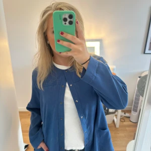 Skjortjacka - Overshirt/jacka i en fin blå färg! 