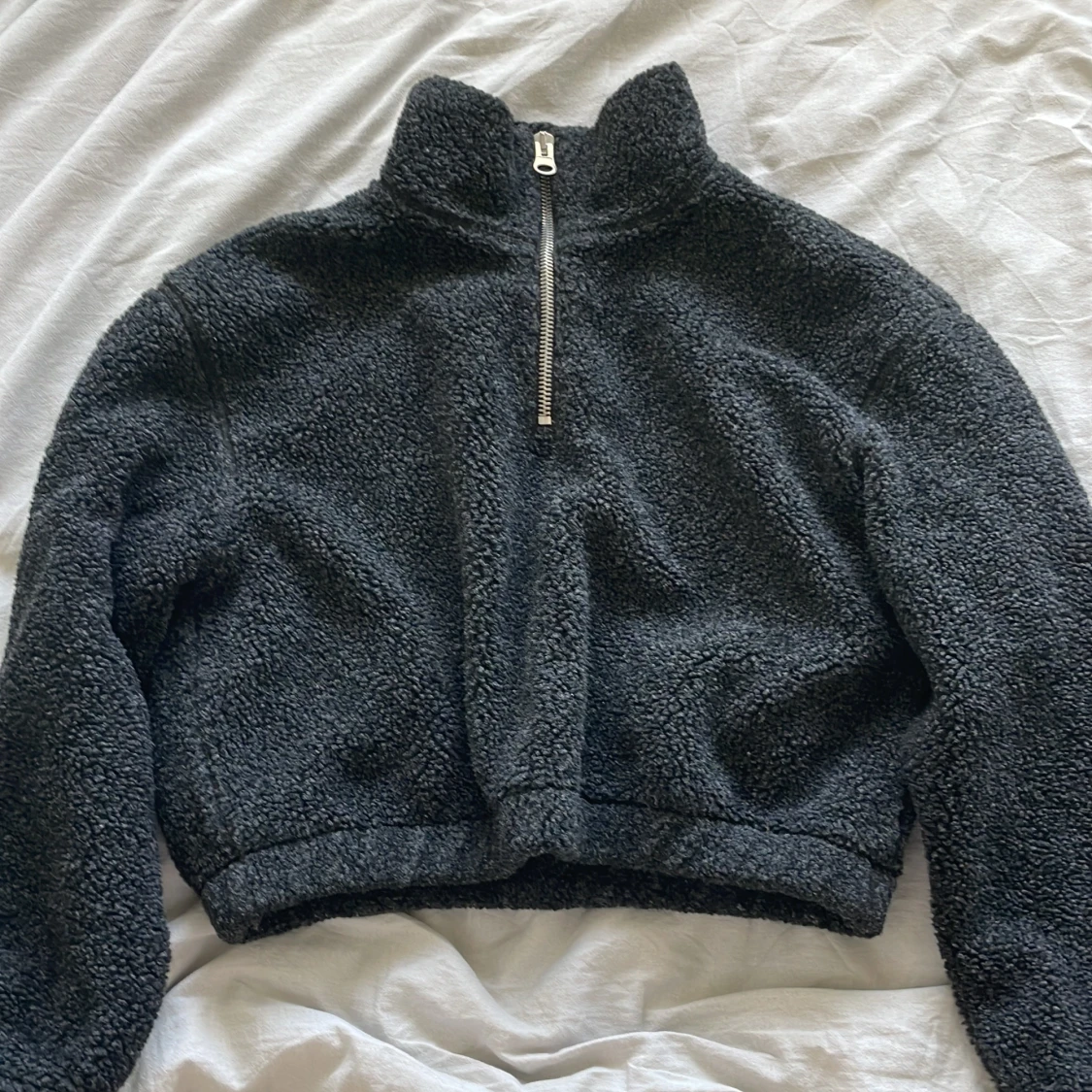 Zip-up Sweatshirt