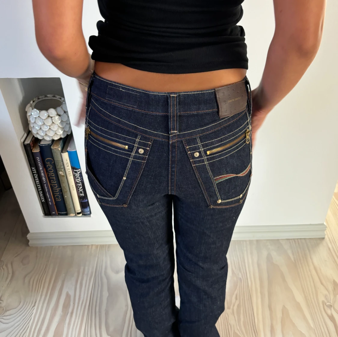 Jeans med coola detaljer - 91
