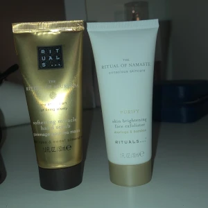 Rituals kit - Jättefina rituals exfolianter, aldrig använda säljs för att de inte används 💗 en är för händerna och en är för ansiktet, kan köpas separat ✨