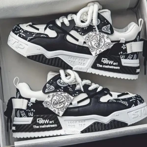 Skor nya har ej använt  - Skor men Ign märke men dom e bra o finna